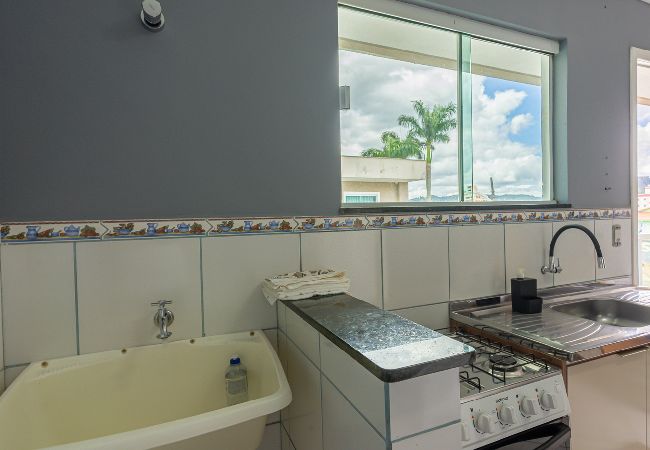 Apartamento em Biguaçu - Loft com ótima localização,Wi-Fi e ar-condicionado Apartamento em Biguaçu - Loft com ótima localização,Wi-Fi e ar-condicionado