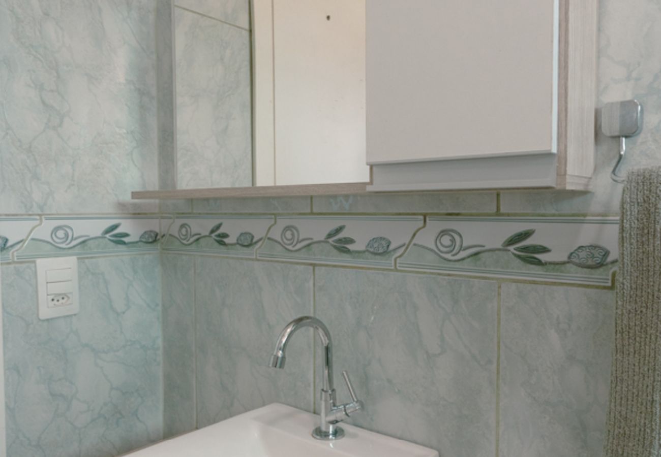 Apartamento em Biguaçu - Loft com ótima localização,Wi-Fi e ar-condicionado Apartamento em Biguaçu - Loft com ótima localização,Wi-Fi e ar-condicionado