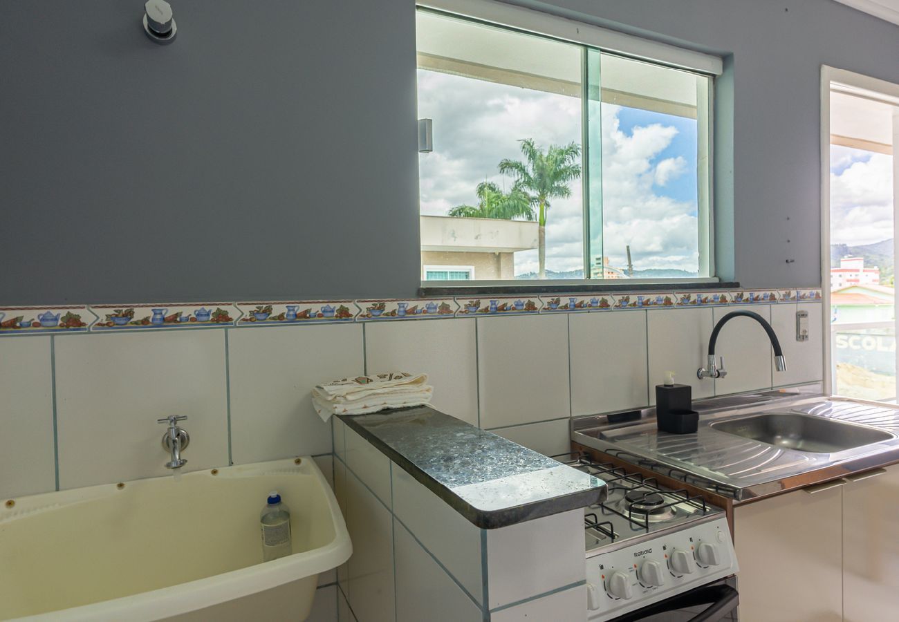 Apartamento em Biguaçu - Loft com ótima localização,Wi-Fi e ar-condicionado Apartamento em Biguaçu - Loft com ótima localização,Wi-Fi e ar-condicionado