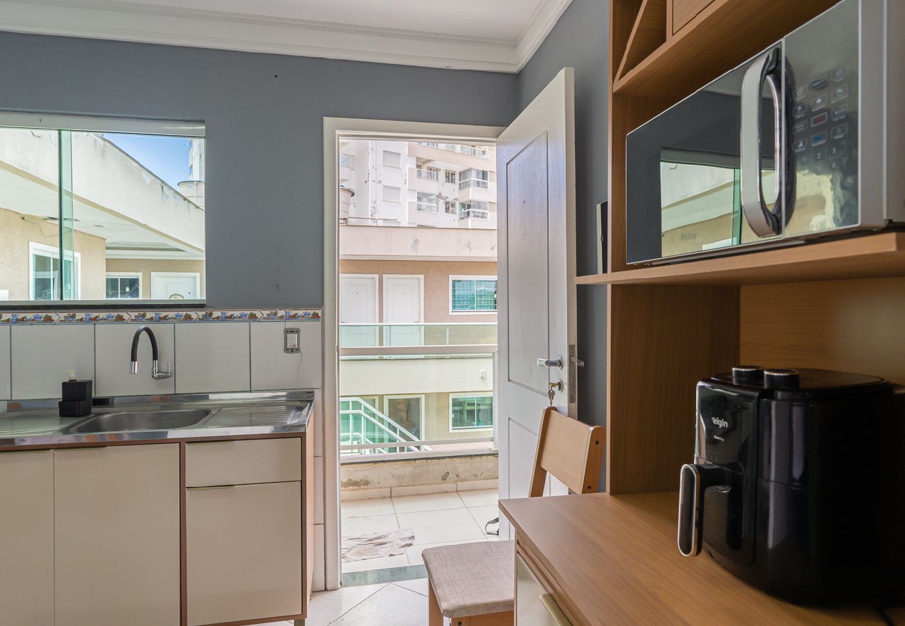 Apartamento em Biguaçu - Loft com ótima localização,Wi-Fi e ar-condicionado Apartamento em Biguaçu - Loft com ótima localização,Wi-Fi e ar-condicionado
