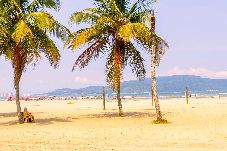 Apartamento em Santos - Apartamento Moderno com Wi-Fi em frente a praia 