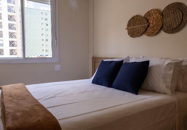 Apartamento em Santos - Apto com Wi-Fi frente mar - Conforto e Praticidade Apartamento em Santos - Apto com Wi-Fi frente mar - Conforto e Praticidade