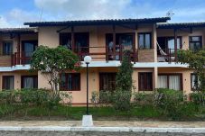 Apartamento em Porto Seguro - Ótimo apto com WiFi a 100m da Praia de Taperapuan 