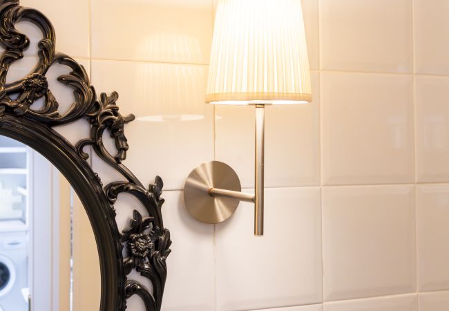 Apartamento em Madrid - Dúplex con encanto en Chamberí : Comodidad y diseño en dos niveles  Apartamento em Madrid - Dúplex con encanto en Chamberí : Comodidad y diseño en dos niveles