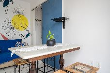 Casa em Cabo Frio - Casa em cond. com lazer completo, Wi-Fi e garagem