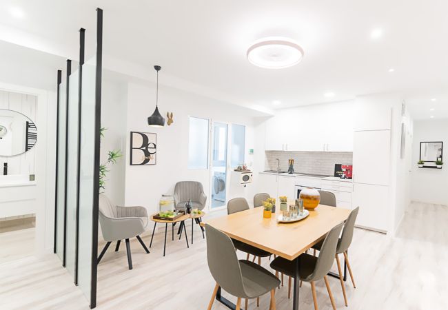 Quarto em Madrid - Paris: habitación con confort, comodidad y áreas compartidas Chamartín – Temporal Quarto em Madrid - Paris: habitación con confort, comodidad y áreas compartidas Chamartín – Temporal
