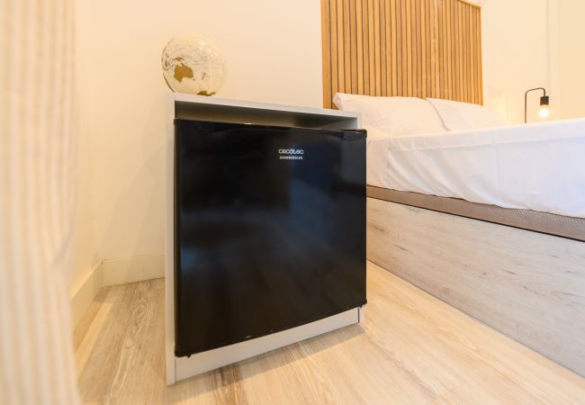 Quarto em Madrid - Los Ángeles: habitación con comodidad y zonas compartidas Gran Vía-Madrid. Temporal Quarto em Madrid - Los Ángeles: habitación con comodidad y zonas compartidas Gran Vía-Madrid. Temporal