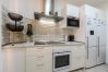 Quarto em Madrid - Los Ángeles: habitación con comodidad y zonas compartidas Gran Vía-Madrid. Temporal Quarto em Madrid - Los Ángeles: habitación con comodidad y zonas compartidas Gran Vía-Madrid. Temporal