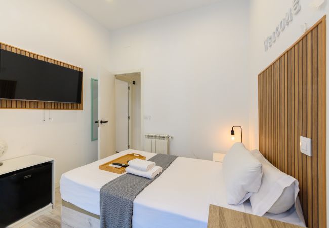 Quarto em Madrid - Ámsterdam: habitación con comodidad y zonas compartidas Gran Vía-Madrid.Temporal Quarto em Madrid - Ámsterdam: habitación con comodidad y zonas compartidas Gran Vía-Madrid.Temporal