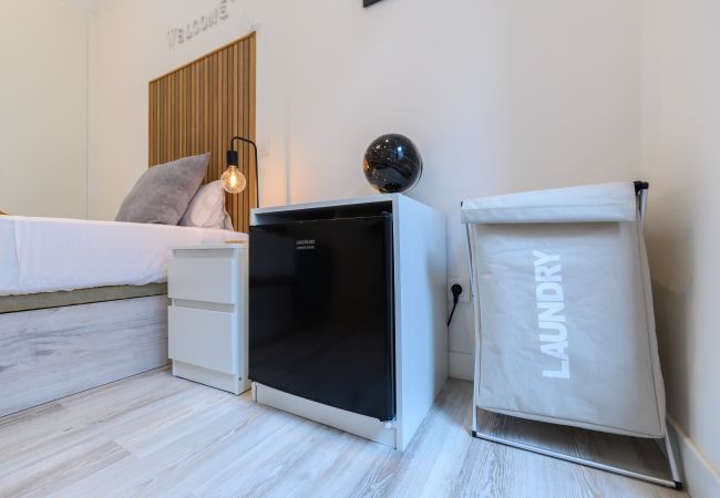 Quarto em Madrid - Barcelona:  habitación con comodidad y zonas compartidas Gran Vía-Madrid. Temporal Quarto em Madrid - Barcelona:  habitación con comodidad y zonas compartidas Gran Vía-Madrid. Temporal