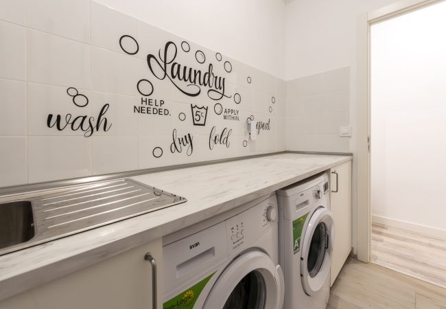 Quarto em Madrid - Barcelona:  habitación con comodidad y zonas compartidas Gran Vía-Madrid. Temporal Quarto em Madrid - Barcelona:  habitación con comodidad y zonas compartidas Gran Vía-Madrid. Temporal