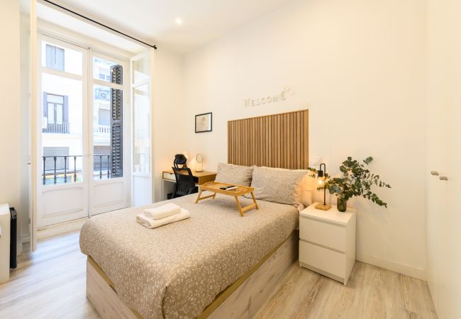Quarto em Madrid - Washington:  habitación con comodidad y zonas compartidas Gran Vía-Madrid.Temporal Quarto em Madrid - Washington:  habitación con comodidad y zonas compartidas Gran Vía-Madrid.Temporal