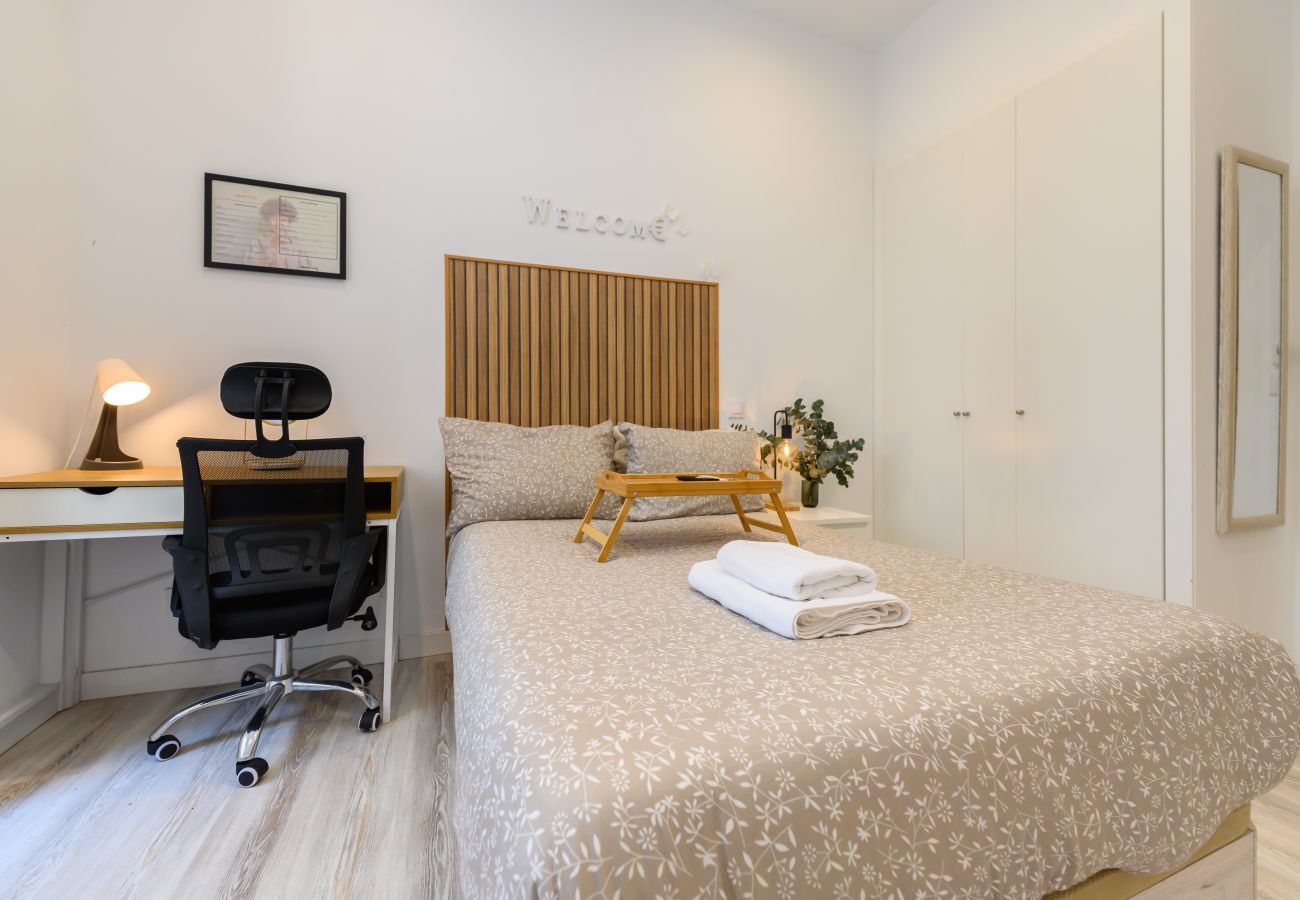 Quarto em Madrid - Washington:  habitación con comodidad y zonas compartidas Gran Vía-Madrid.Temporal Quarto em Madrid - Washington:  habitación con comodidad y zonas compartidas Gran Vía-Madrid.Temporal
