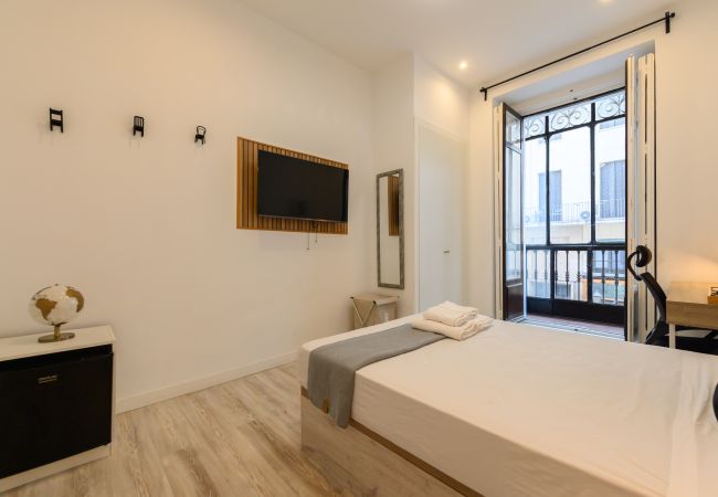 Quarto em Madrid - Zurich: habitación con comodidad y zonas compartidas Gran Vía-Madrid.Temporal Quarto em Madrid - Zurich: habitación con comodidad y zonas compartidas Gran Vía-Madrid.Temporal