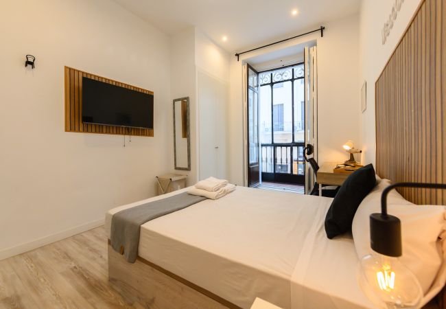 Quarto em Madrid - Zurich: habitación con comodidad y zonas compartidas Gran Vía-Madrid.Temporal Quarto em Madrid - Zurich: habitación con comodidad y zonas compartidas Gran Vía-Madrid.Temporal