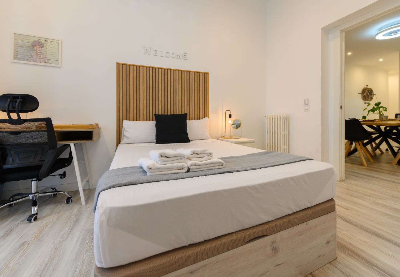 Quarto em Madrid - Zurich: habitación con comodidad y zonas compartidas Gran Vía-Madrid.Temporal Quarto em Madrid - Zurich: habitación con comodidad y zonas compartidas Gran Vía-Madrid.Temporal