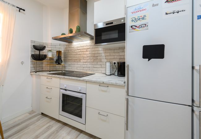 Quarto em Madrid - Madrid: habitación con comodidad y zonas compartidas- Gran Vía.Temporal Quarto em Madrid - Madrid: habitación con comodidad y zonas compartidas- Gran Vía.Temporal