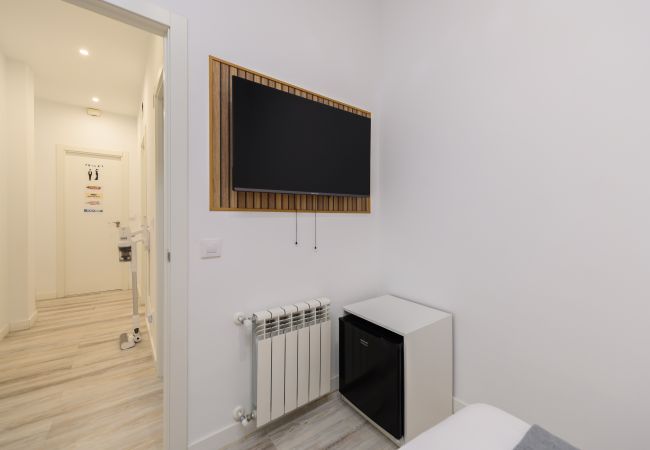 Quarto em Madrid - Shanghái: habitación con comodidad y zonas compartidas Gran Vía-Madrid.Temporal Quarto em Madrid - Shanghái: habitación con comodidad y zonas compartidas Gran Vía-Madrid.Temporal