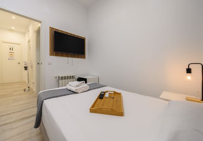 Quarto em Madrid - Shanghái: habitación con comodidad y zonas compartidas Gran Vía-Madrid.Temporal Quarto em Madrid - Shanghái: habitación con comodidad y zonas compartidas Gran Vía-Madrid.Temporal