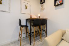 Quarto em Madrid - Singapur: habitación con comodidad y zonas compartidas Gran Vía-Madrid.Temporal Quarto em Madrid - Singapur: habitación con comodidad y zonas compartidas Gran Vía-Madrid.Temporal