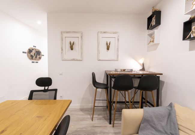 Quarto em Madrid - Berlín: habitación con comodidad y zonas compartidas Gran Vía-Madrid.Temporal Quarto em Madrid - Berlín: habitación con comodidad y zonas compartidas Gran Vía-Madrid.Temporal