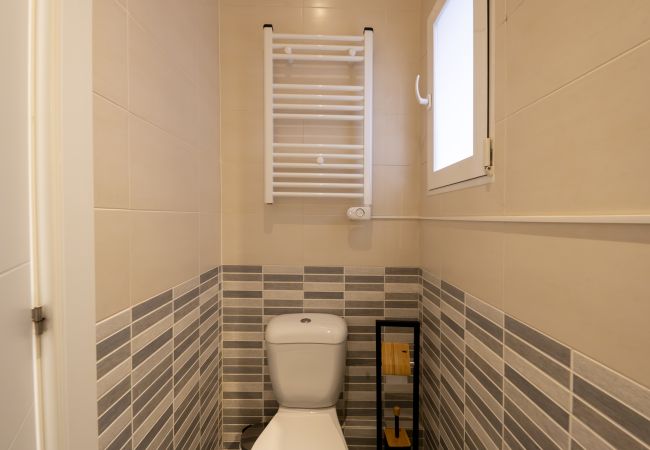 Quarto em Madrid - Berlín: habitación con comodidad y zonas compartidas Gran Vía-Madrid.Temporal Quarto em Madrid - Berlín: habitación con comodidad y zonas compartidas Gran Vía-Madrid.Temporal