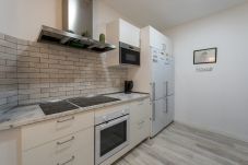 Quarto em Madrid - Berlín: habitación con comodidad y zonas compartidas Gran Vía-Madrid