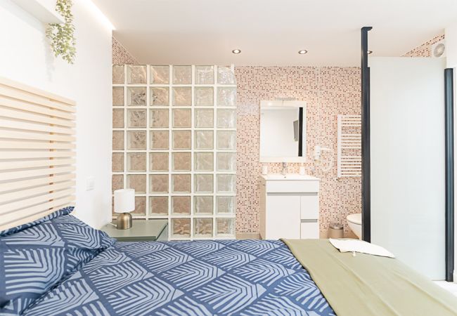 Quarto em Madrid - Sucre: Habitación con confort y esencia boliviana en Madrid Temporal Quarto em Madrid - Sucre: Habitación con confort y esencia boliviana en Madrid Temporal