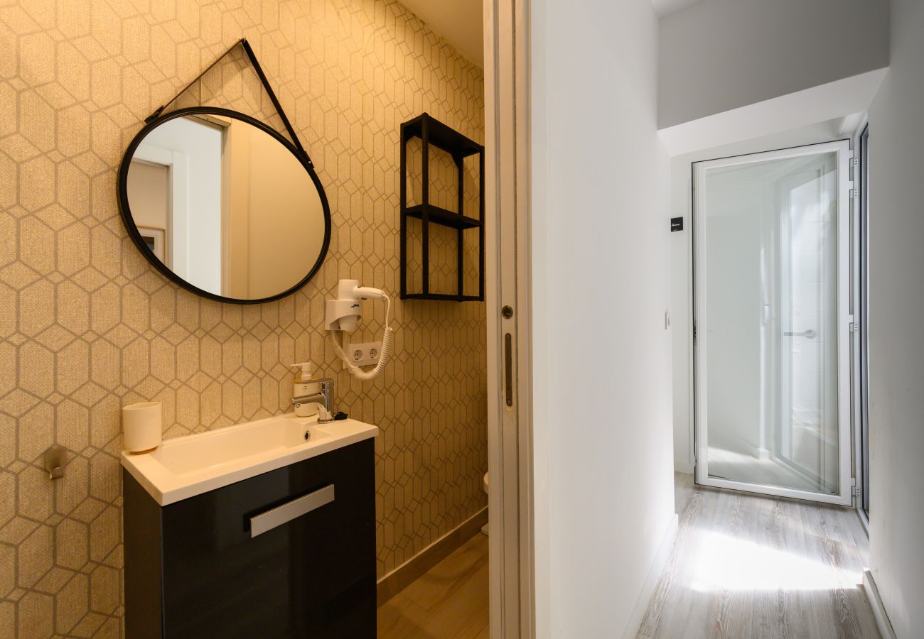 Quarto em Madrid - La Paz: Habitación con confort y esencia boliviana en Madrid. Temporal Quarto em Madrid - La Paz: Habitación con confort y esencia boliviana en Madrid. Temporal