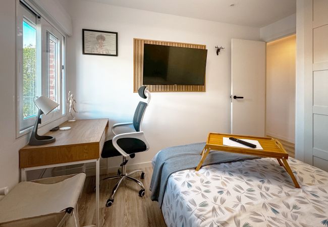 Quarto em Madrid - Lima: habitación perfecta para vivir y compartir en Madrid  Quarto em Madrid - Lima: habitación perfecta para vivir y compartir en Madrid