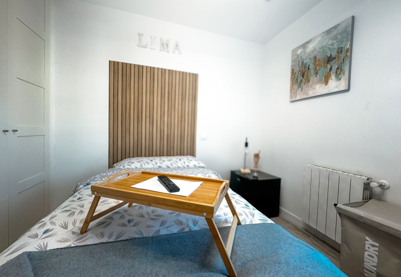 Quarto em Madrid - Lima: habitación perfecta para vivir y compartir en Madrid  Quarto em Madrid - Lima: habitación perfecta para vivir y compartir en Madrid