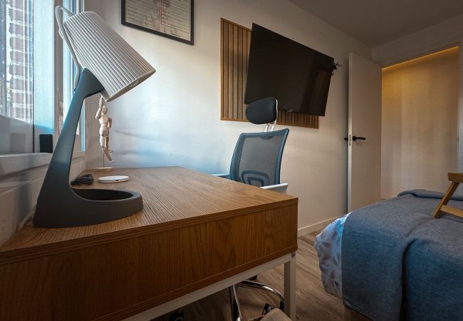 Quarto em Madrid - Caracas: habitación perfecta para vivir y compartir en Madrid  Quarto em Madrid - Caracas: habitación perfecta para vivir y compartir en Madrid