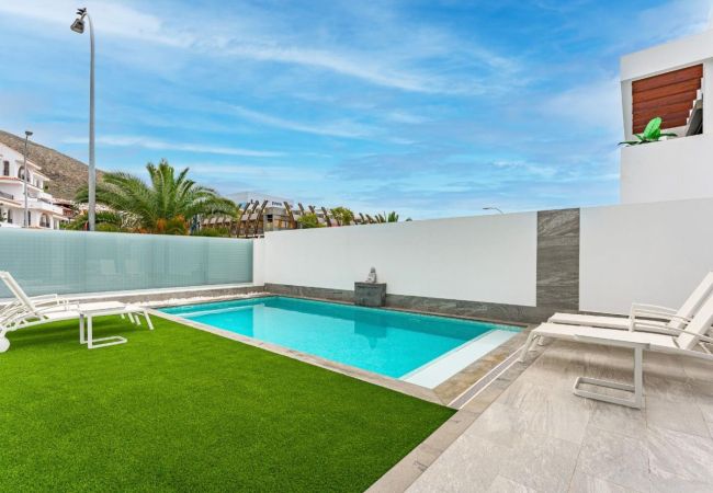 Vila em Los Cristianos - Villa Seréna
