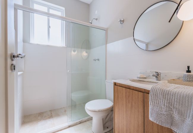 Apartamento em Teresópolis - Apto bem equipado c WiFi,lareira e boa localização Apartamento em Teresópolis - Apto bem equipado c WiFi,lareira e boa localização