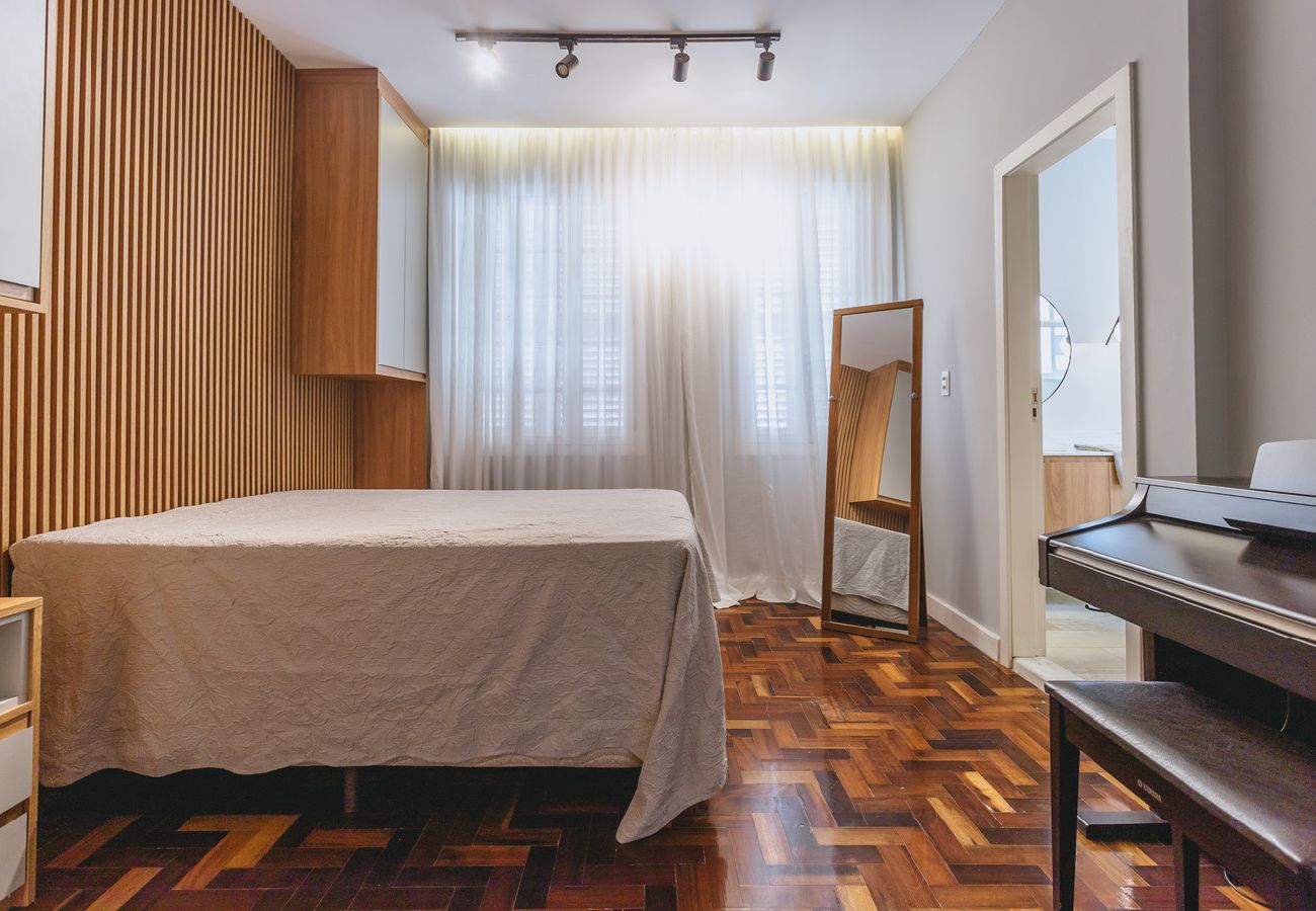 Apartamento em Teresópolis - Apto bem equipado c WiFi,lareira e boa localização Apartamento em Teresópolis - Apto bem equipado c WiFi,lareira e boa localização