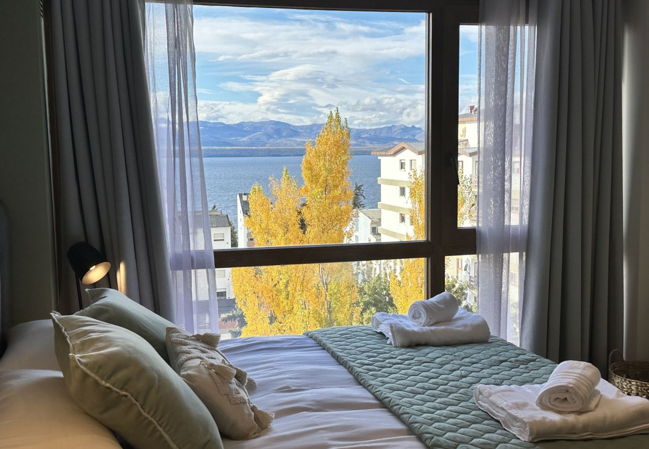 Estúdio em San Carlos de Bariloche - Grinly com vista para o lago e estacionamento em Bariloche  Estúdio em San Carlos de Bariloche - Grinly com vista para o lago e estacionamento em Bariloche