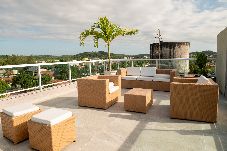 Apartamento em Tamandaré - Apto c Wifi, varanda, piscina, churrasq prox praia