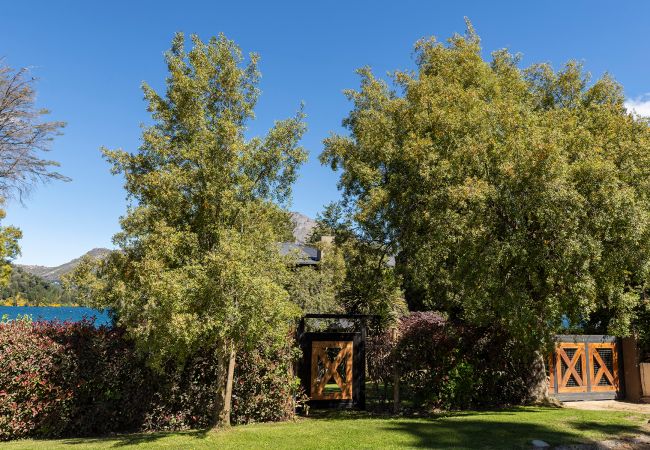 Casa em San Carlos de Bariloche - Casa com acesso à margem do Lago Gutiérrez em Bariloche Casa em San Carlos de Bariloche - Casa com acesso à margem do Lago Gutiérrez em Bariloche