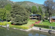 Casa em San Carlos de Bariloche - Hermosa casa com acesso à margem do Lago en Bariloche