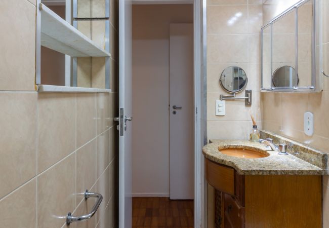 Apartamento em Rio de Janeiro - 5 minutos da praia do Leme | GS1102 Apartamento em Rio de Janeiro - 5 minutos da praia do Leme | GS1102