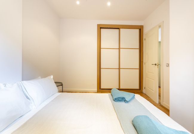 Apartamento em Madrid - Piso de 1 dormitorio y balcón -Alquiler Temporal en Madrid  Apartamento em Madrid - Piso de 1 dormitorio y balcón -Alquiler Temporal en Madrid