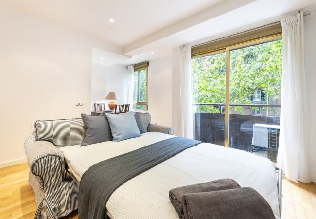 Apartamento em Madrid - Piso de 1 dormitorio y balcón -Alquiler Temporal en Madrid  Apartamento em Madrid - Piso de 1 dormitorio y balcón -Alquiler Temporal en Madrid