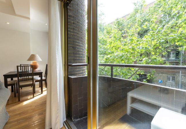 Apartamento em Madrid - Piso de 1 dormitorio y balcón -Alquiler Temporal en Madrid  Apartamento em Madrid - Piso de 1 dormitorio y balcón -Alquiler Temporal en Madrid