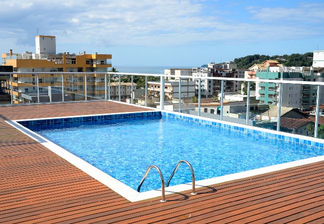 Apartamento em Ubatuba - Apto c área gourmet a 300m da Praia das Toninhas Apartamento em Ubatuba - Apto c área gourmet a 300m da Praia das Toninhas