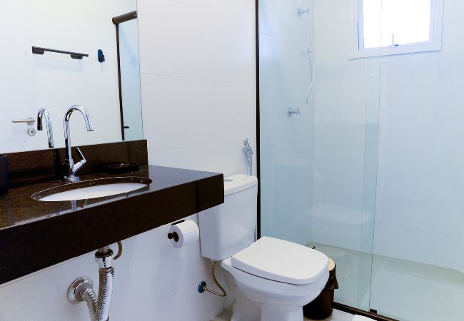 Apartamento em Ubatuba - Apto c área gourmet a 300m da Praia das Toninhas Apartamento em Ubatuba - Apto c área gourmet a 300m da Praia das Toninhas