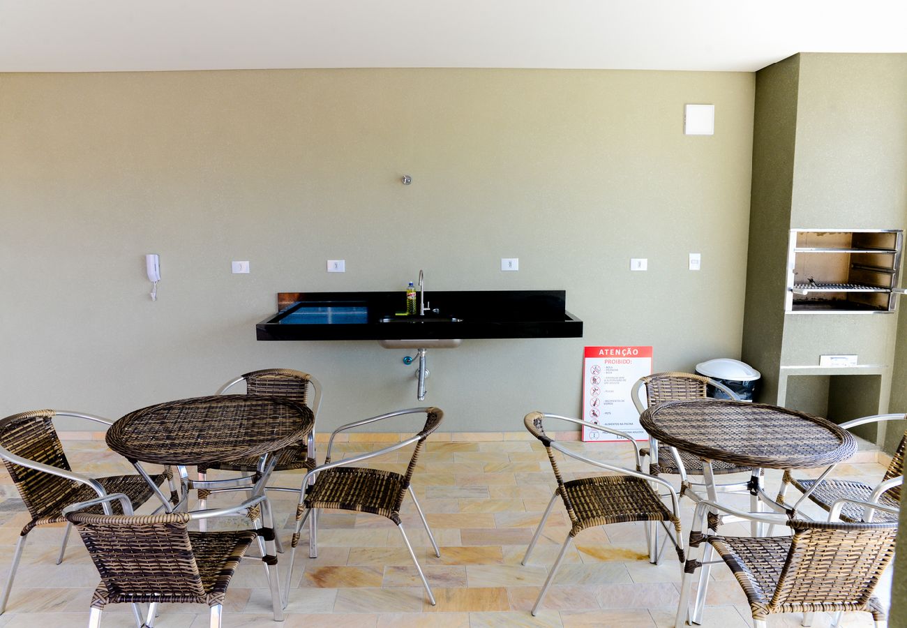 Apartamento em Ubatuba - Apto c área gourmet a 300m da Praia das Toninhas Apartamento em Ubatuba - Apto c área gourmet a 300m da Praia das Toninhas