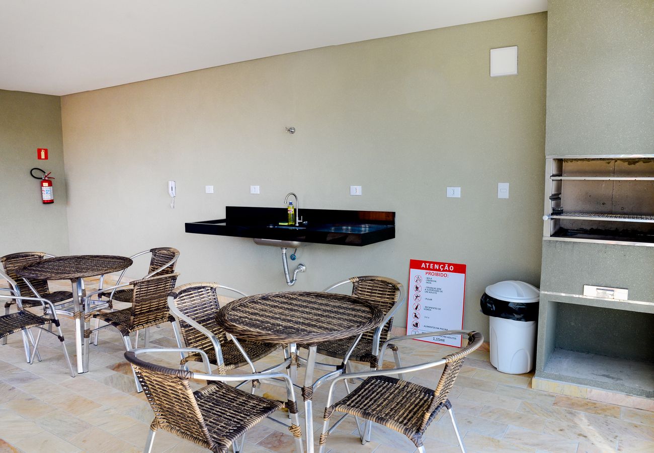 Apartamento em Ubatuba - Apto c área gourmet a 300m da Praia das Toninhas Apartamento em Ubatuba - Apto c área gourmet a 300m da Praia das Toninhas