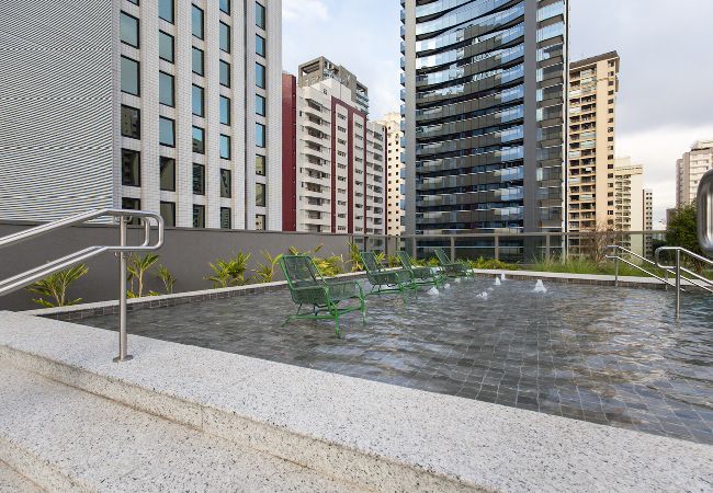Apartamento em São Paulo - Studio c/ piscina, Wi-Fi e ar na Vila Gomes Cardim Apartamento em São Paulo - Studio c/ piscina, Wi-Fi e ar na Vila Gomes Cardim