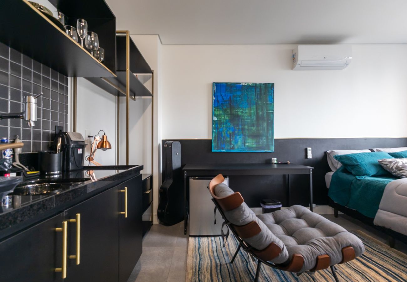 Apartamento em São Paulo - Studio c/ piscina, Wi-Fi e ar na Vila Gomes Cardim Apartamento em São Paulo - Studio c/ piscina, Wi-Fi e ar na Vila Gomes Cardim