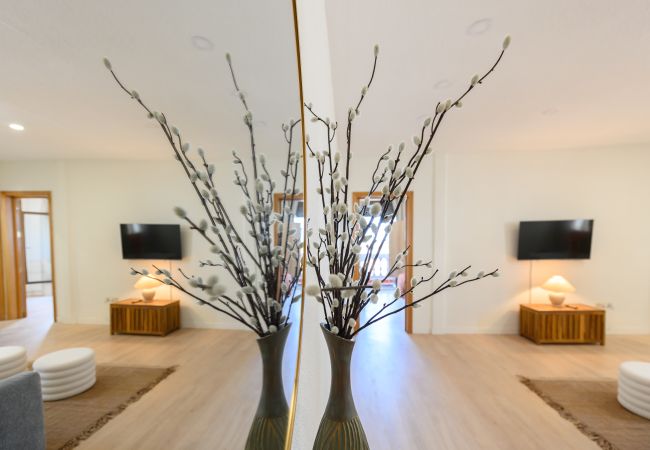 Apartamento em Madrid - Piso de dos dormitorios-Terraza y balcón en Madrid. Temporal Apartamento em Madrid - Piso de dos dormitorios-Terraza y balcón en Madrid. Temporal